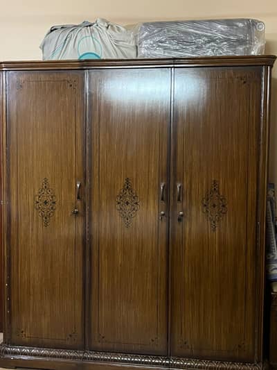 Bedroom Set For Sale