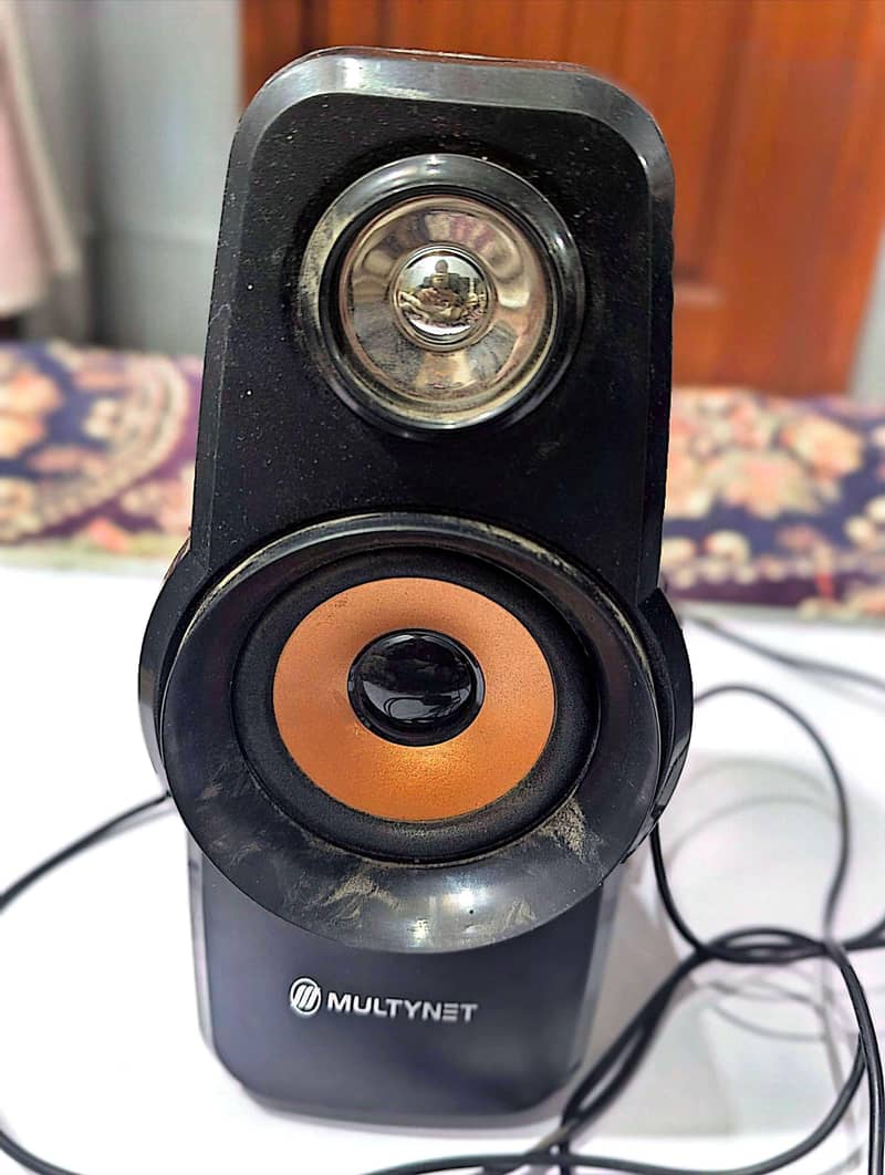 بیلو ٹوتھ سپیکر   لاجواب ساؤنڈ  بہترین آواز  1