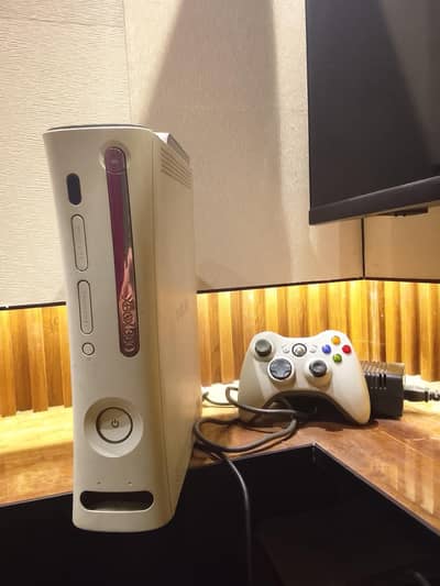 Xbox 360 320 GB Plus 50 Game