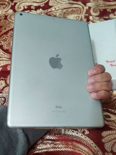 iPAD 8th Generation 32GB