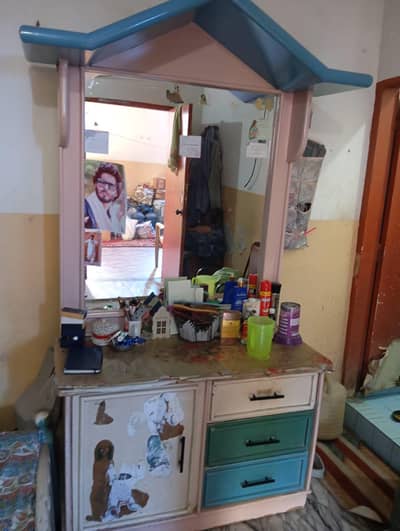 Bed And Dressing Table Charpai