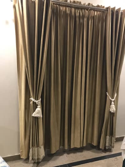 Curtain