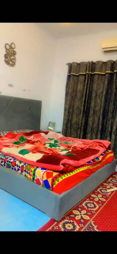 Bed sets urgently sale…03358397153.