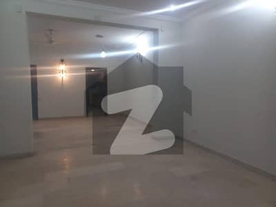 Your Ideal 1 Kanal Lower Portion Has Just Become Available In D-12