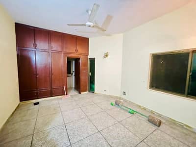 Faisal Town 1 Kanal Full House For Rent 7 Bedrooms Silent Office