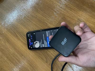 RVP+ 100W GAN Charger with HP Cable