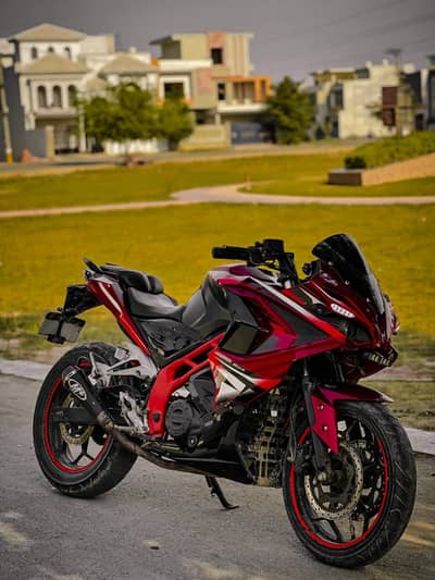 Heavy bike | Sports bike | 250 CC | italian
