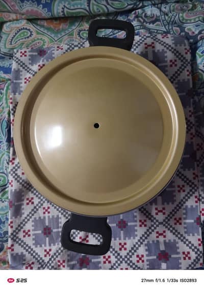 NonStick pots and saucepan