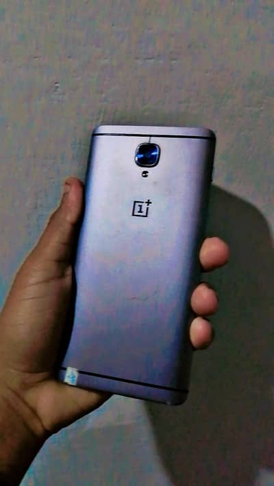 JUST BODY IN GOOD CONDITION . . . . . . FRONT AND BACK SIDE AVAILABLE