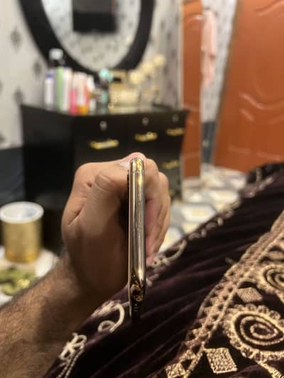 I phone Xsmax 256 gb pta approve