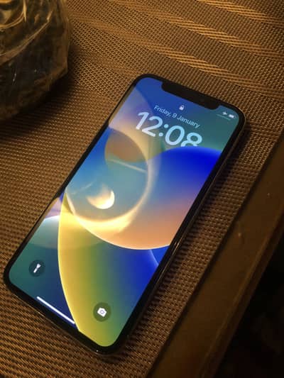 iphone X pta 64 gb