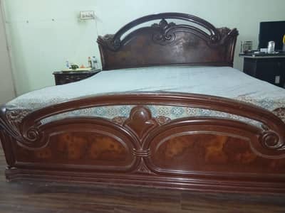 King size bedset without mattress
