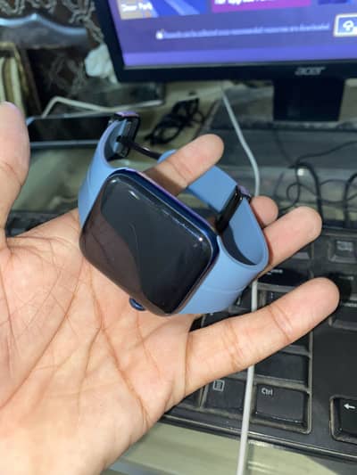 Apple series 6 (44MM)