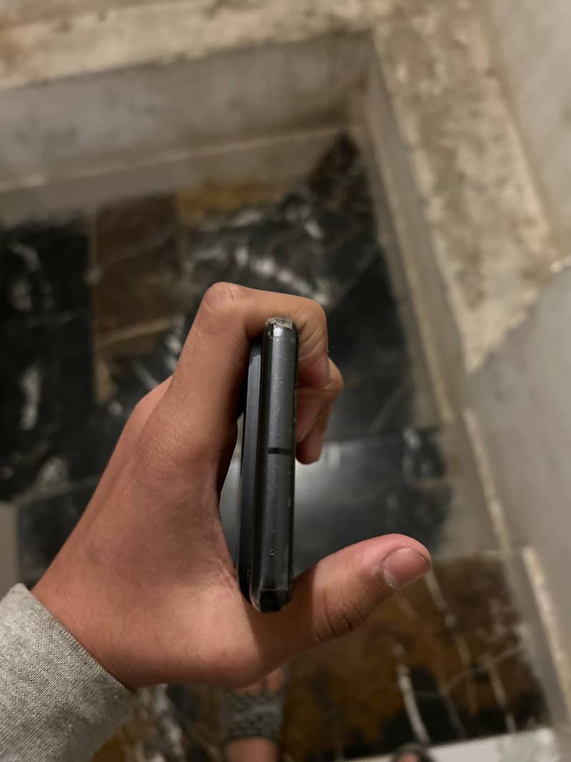 Google pixel 7 condition 10/10 3