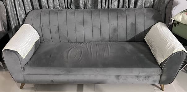 Complete sofa set