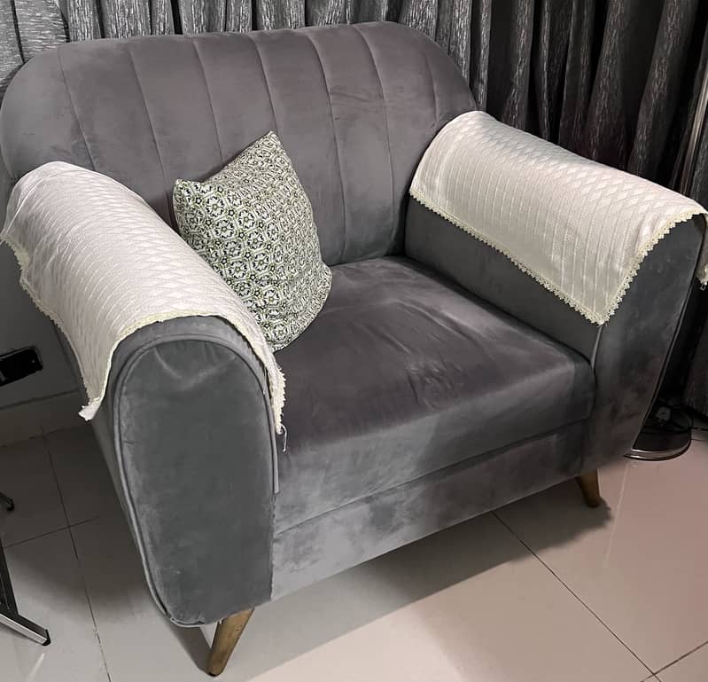 Complete sofa set 8