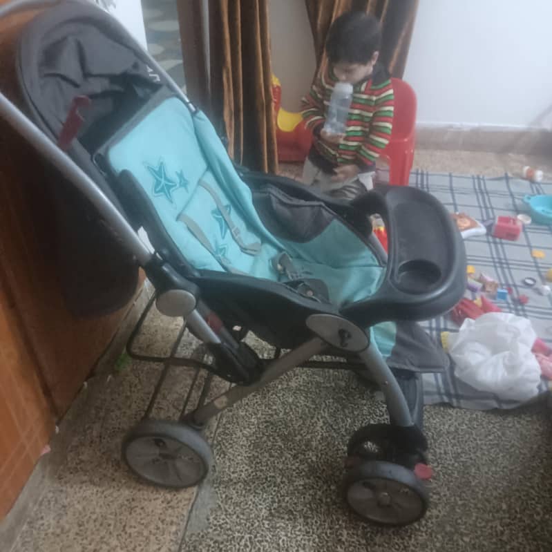 stroller 3