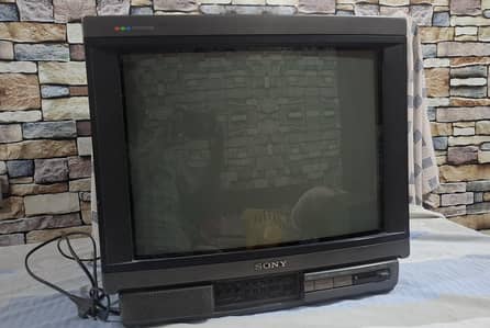 Sony Colour TV Triniton "21" Japan