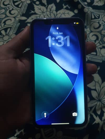 iphone 11 factory unlocked  10/ 10 condition