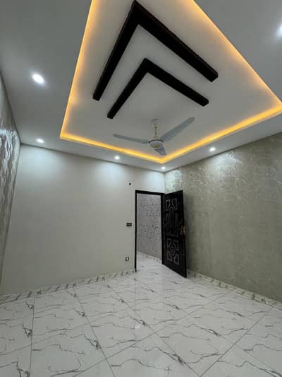 5 Marla Lower Portion Available For Rent