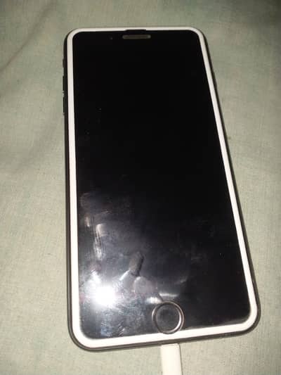 iPhone 7 plus pta approved 128gb battery' health 80%