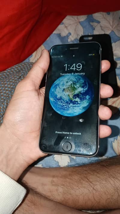 I phone 7 plus only serious log msg kre