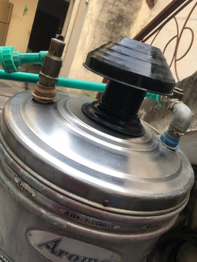 Aroma Electricity and Gas Dual geyser with Warrenty