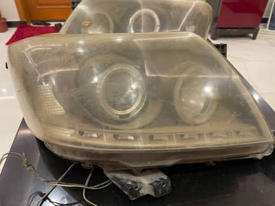 Vigo 2006 sports headlights for sale.