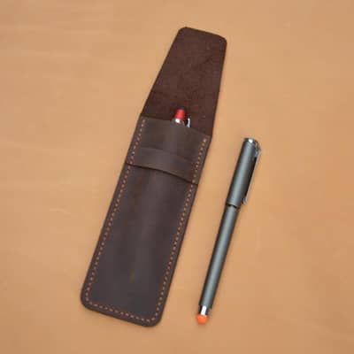 Handmade Leather pen case, leather pen holder pen sleeve.