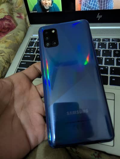 Samsung Galaxy A31, 4+4 ram 128 internal, with box and accessories