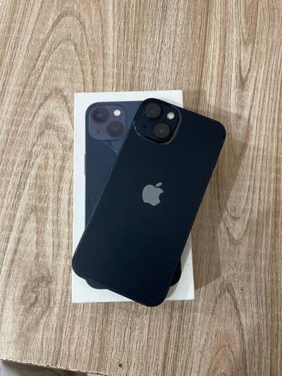 iPhone 13 JV 128gb box pack in Apple warranty 99 BH