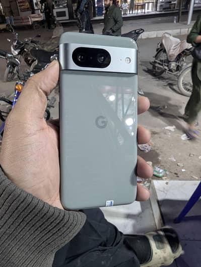 Google Pixel 8 128 GB 10/10 PTA Approved