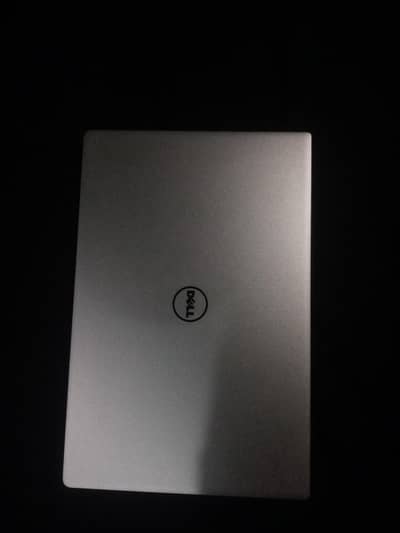 XPS 13 ULTRABOOK 9360 CORE i7 8 GEN 8/256 Memory