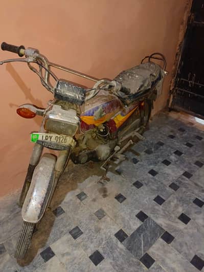 honda CD70 2004 model