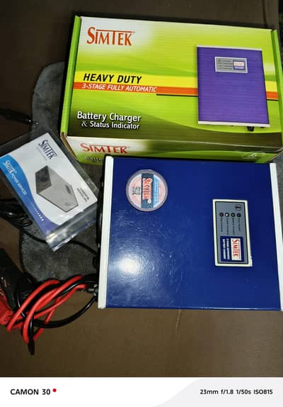 Simtek Heavy duty Battery charger 30amp 12vot