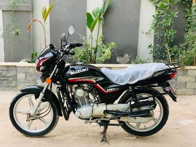 Suzuki GD 110 MODEL 2019 tubeless tyre both Karachi
