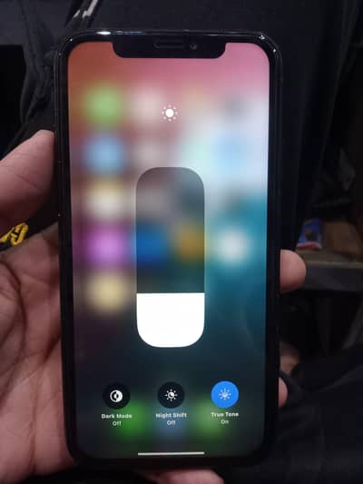 I phone xr 64gb non pta . aal ok no any folte