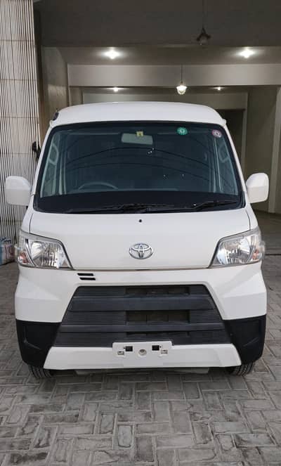 Toyota pixis// same as hijet