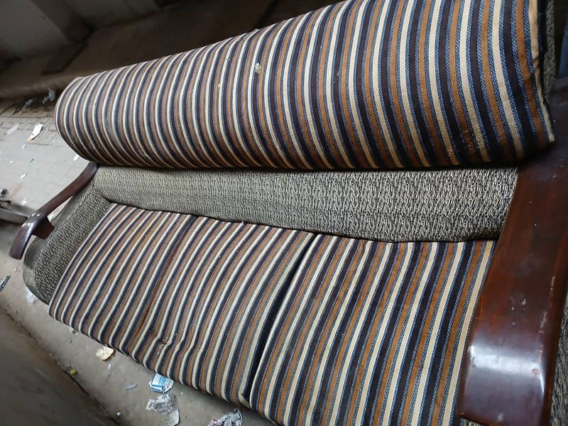 5 seatter sofa set  without table 0