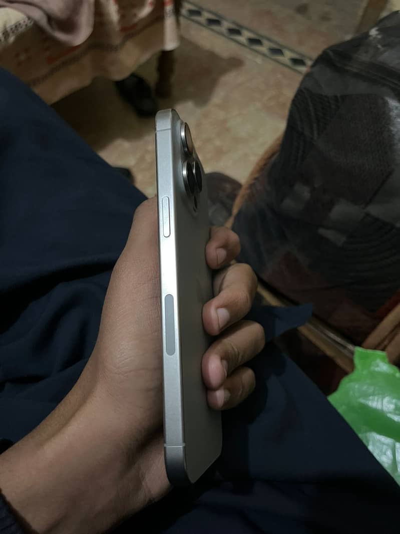 iPhone 15 pro Max JV 9