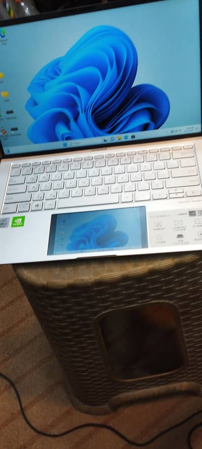 Asus Zenbook