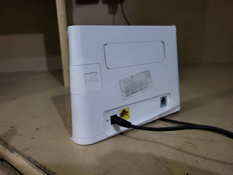 Unlocked Huawei Zong 4G SIM (WIFI] Routers & Devices | Ethernet | PTA ...