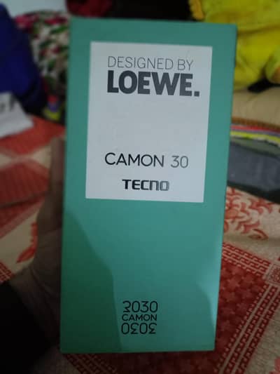 TECNO CAMON 30