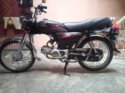 For sale call and Whatsapp 03434030117