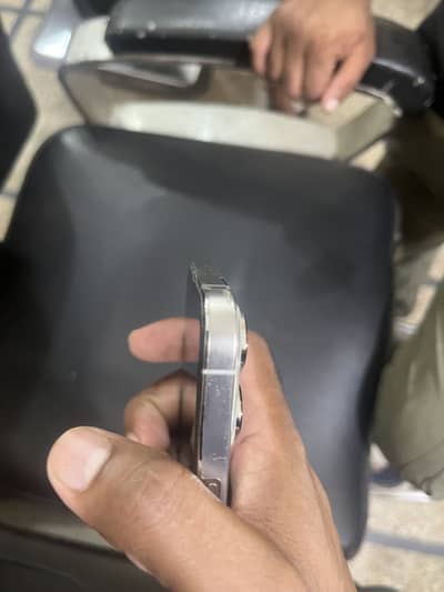 iPhone 13 Pro Max pta approved 128gb 10/9.5 water pack 77 health