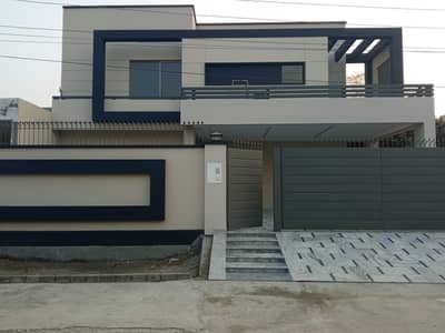 1 Kanal House Double Storey for Rent