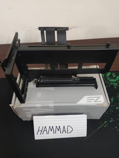 PCIE 4.0 vertical gpu mount
