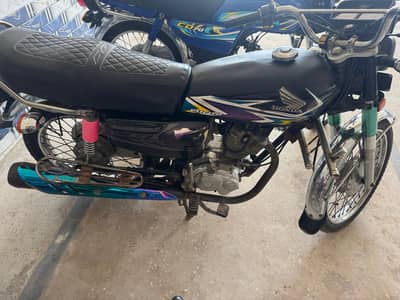 Honda 125 model 2020 /19new condition all bikes available