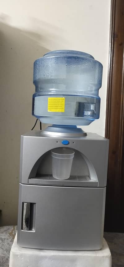 mini water dispenser