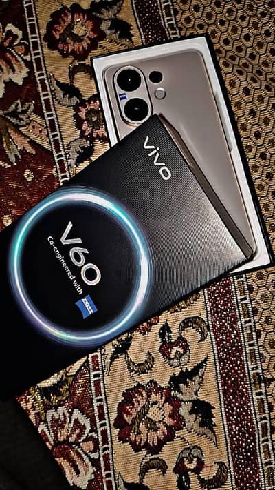 Vivo V60 12/512 Gold